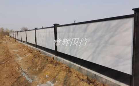 如何設(shè)計和制作具有美觀性和廣告效果的簡易圍擋？