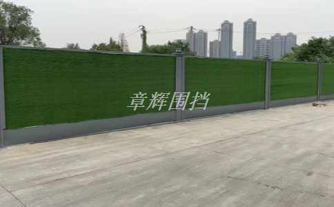 如何提高pvc圍擋的抗老化性能？