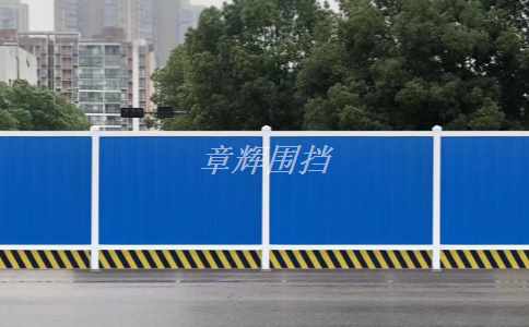 簡(jiǎn)易圍擋的耐久性和壽命如何評(píng)估和維護(hù)？